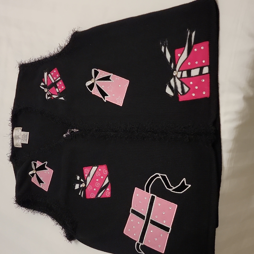 Women’s Mandal Bay Sz L Black Pink Sweater Vest Zips Feminine Bling Festive Soft